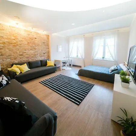 Daire Big - City Center - 70m2 - Nice Design