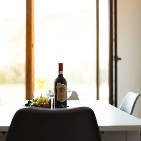 Big - City Center - 70m2 - Nice Design * Βρότσλαβ