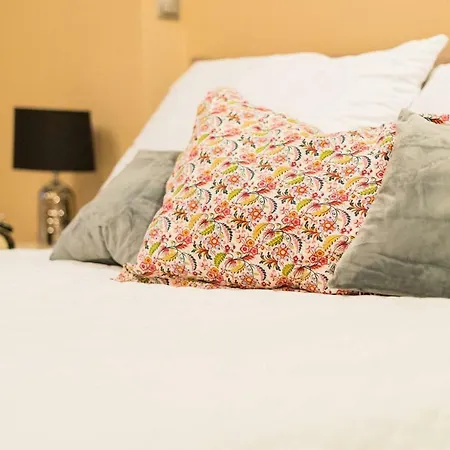 Big - City Center - 70m2 - Nice Design * Βρότσλαβ