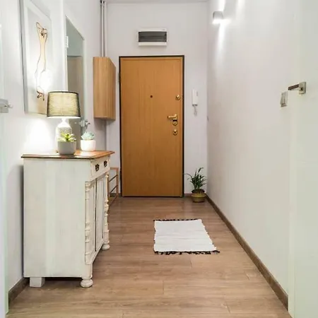 Big - City Center - 70m2 - Nice Design Διαμέρισμα *